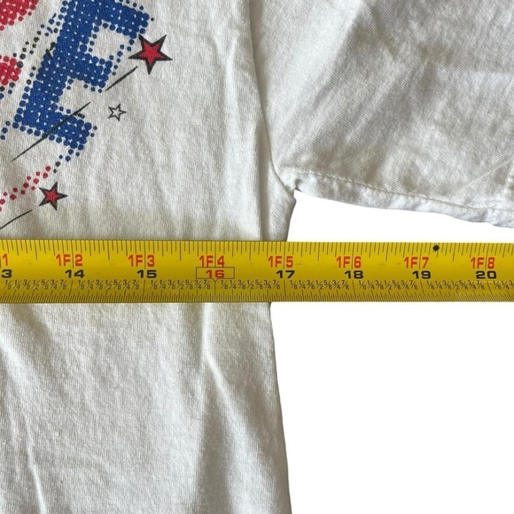 White vintage 90s homegrown tee with a bold graphic #grunge #muhrica - Picture 3 of 6